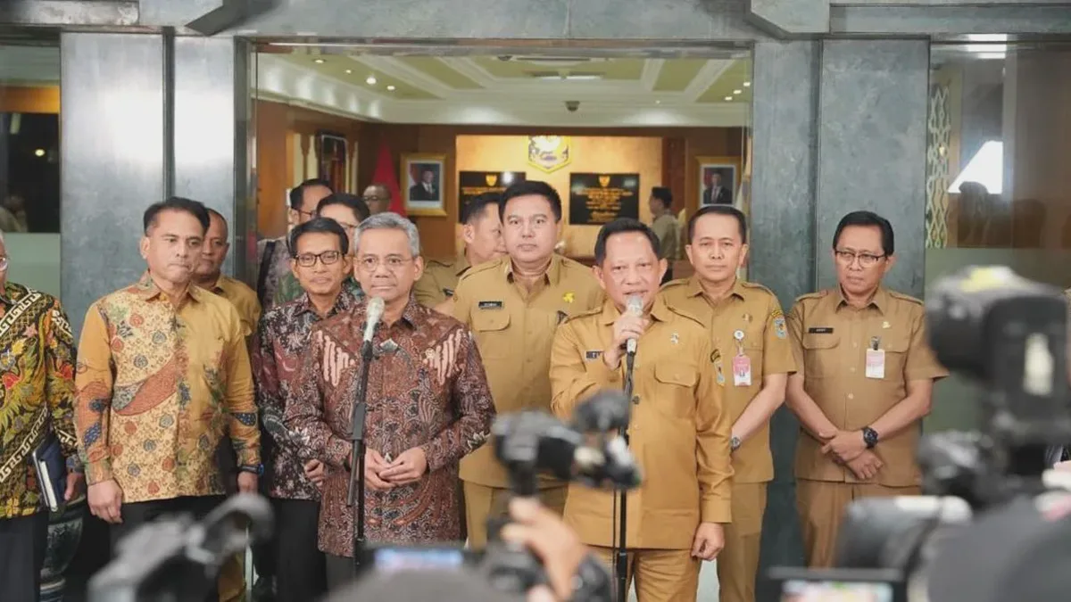 Mendagri dan Menkeu Pastikan Dana untuk Rehabilitasi dan Rekonstruksi Sumatra Tersedia
